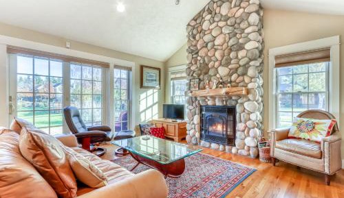 Two Bedroom Holiday Home