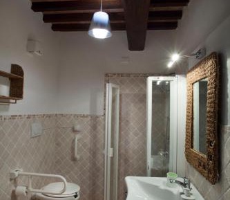 Double or Twin Room with Bathroom