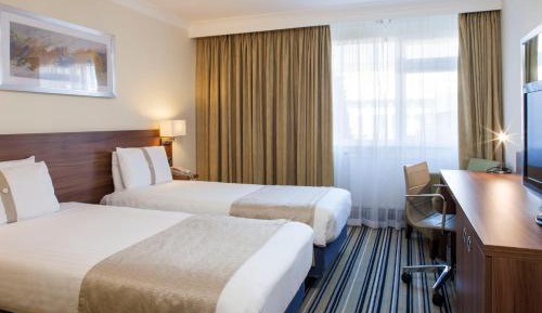 Standard Room with Two Single Beds