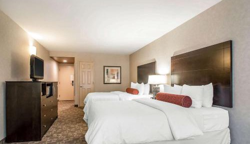 Double Room with Two Double Beds - Non-Smoking