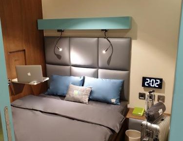 Single or Double YAWN Cabin - 8 Hour Night Stay from 23:00-07:00 hrs (11pm-7am)