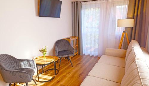 One-Bedroom Apartment (4 Adults)