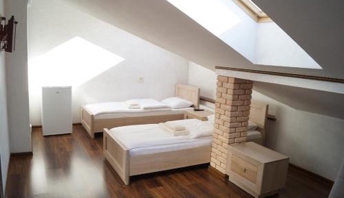 Twin Room with Bathroom