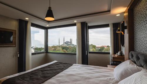 Deluxe Double Room with Sea View