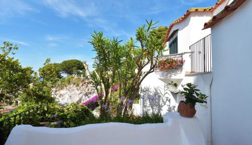 Villa with Sea View