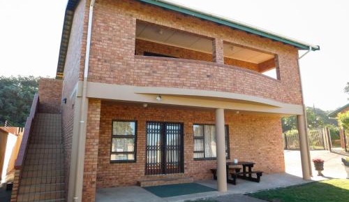 Cottage 7 - Two-Bedroom House