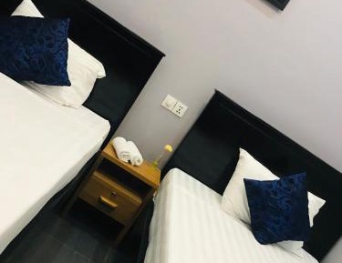Small Twin Room