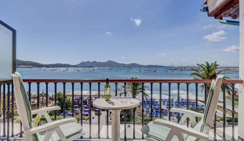 Twin or Double Room with Sea View