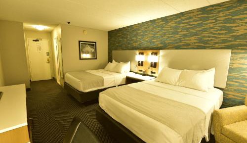 Premium Queen Room with Two Queen Beds