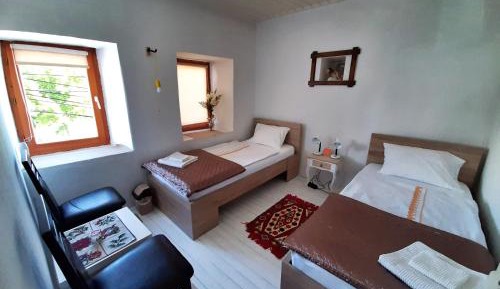 Twin Room with Shared Bathroom