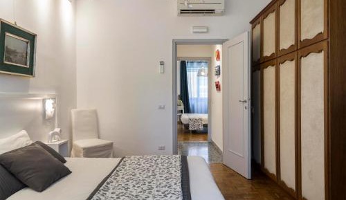 Double Room with Private External Bathroom