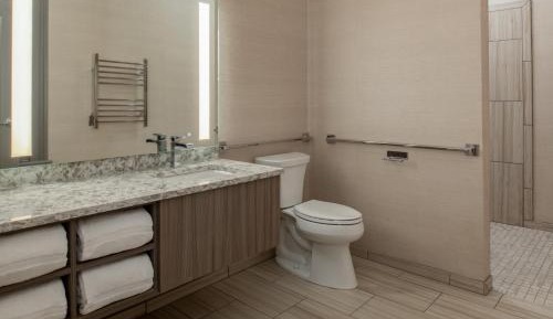 Queen Room - Disability Access