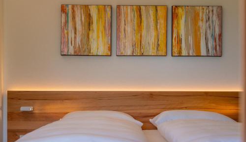 Apartment with Lake View