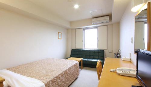 Standard Double Room for Single Use - Non-Smoking