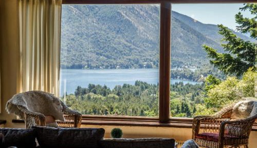 Deluxe Two-Bedroom Bungalow