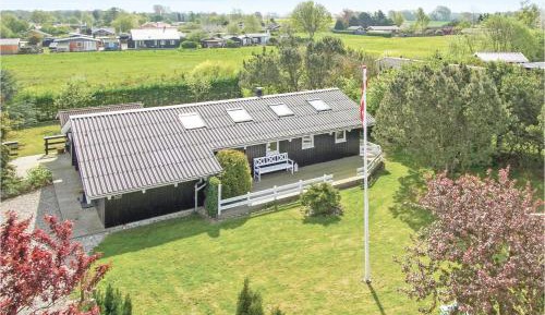 Three-Bedroom Vacation Home 