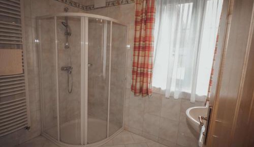 Apartment - Split Level