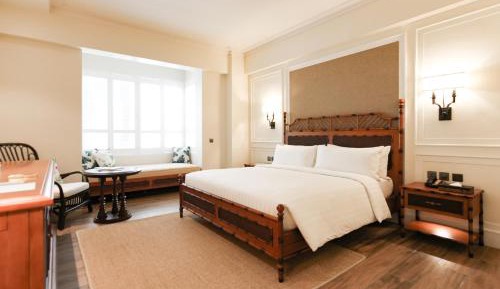 Premier King Room