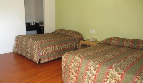 Quadruple Room - Non-Smoking