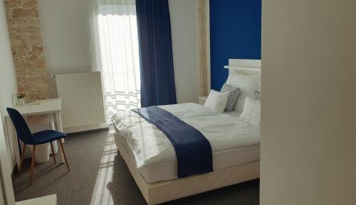 Twin Room with Bathroom