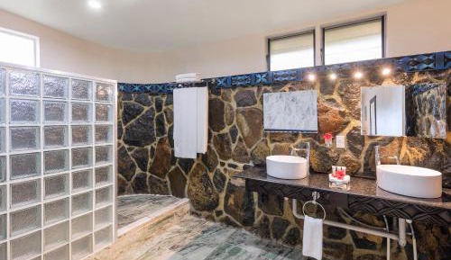 Maeva Honeymoon Suite