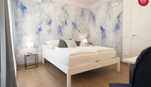 Double Room with Private External Bathroom