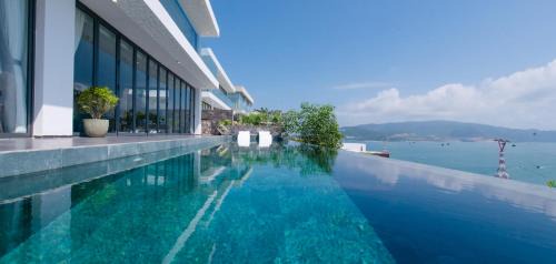 Four-Bedroom Villa