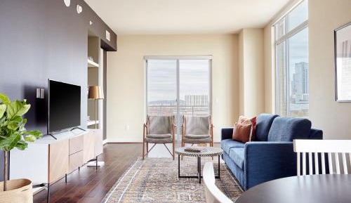 Three-Bedroom Apartment with Balcony