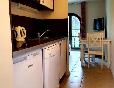 Apartment (5 Adults)