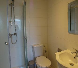 6-Bed Mixed Dormitory Room