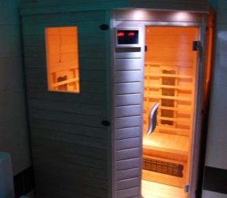 Studio with Spa Bath and Sauna