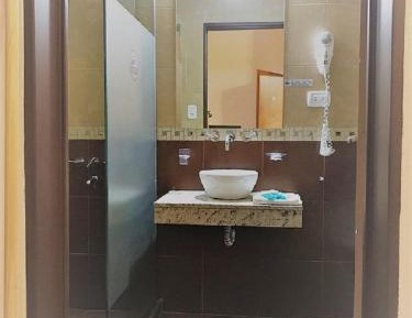 Double or Twin Room with View