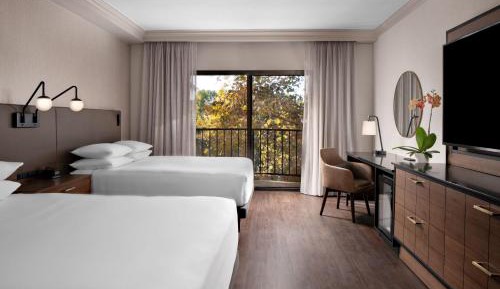 Queen Room with Two Queen Beds and Balcony