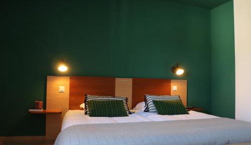 Double or Twin Room with Bathroom