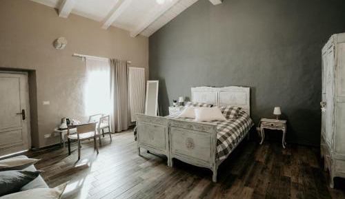 King Room with Mountain View