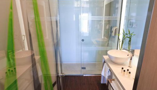 Triple Room with View