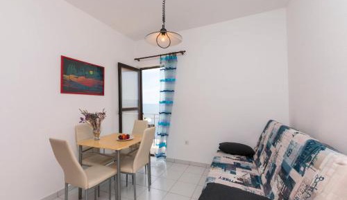 One-Bedroom Apartment - First Floor