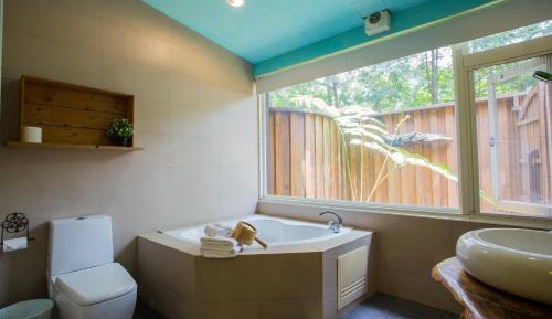 Deluxe Double Room with Bath