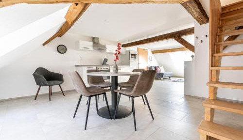 Apartment - Split Level