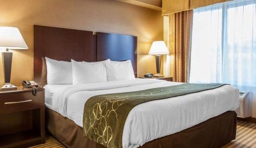 King Suite - Disability Access/Non-Smoking