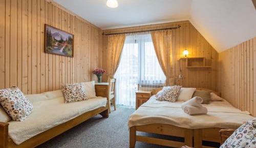 Triple Room with Mountain View