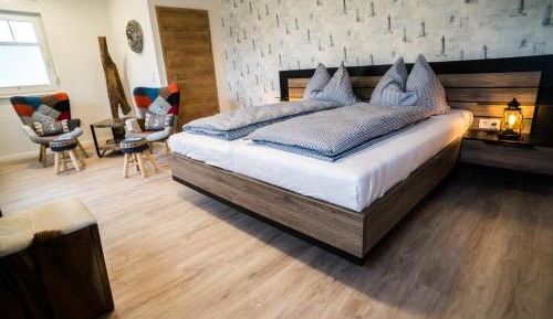 Deluxe Double Room on ground floor in Annex at the lake