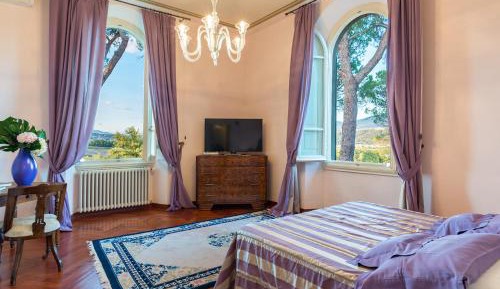 Deluxe Two-Bedroom Suite