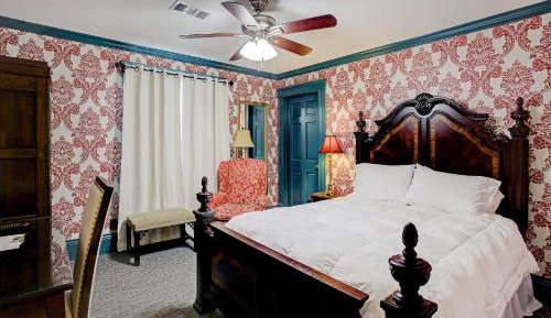 Queen Room