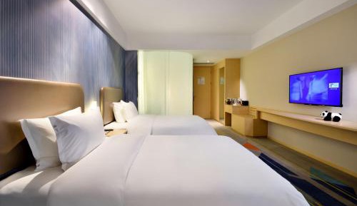 Standard Room with Two Single Beds