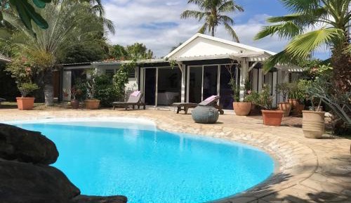 Villa - Beach Front