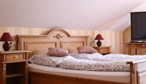 Country Style Single Room