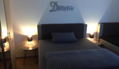 One-Bedroom Apartment (1 - 3 Adults)