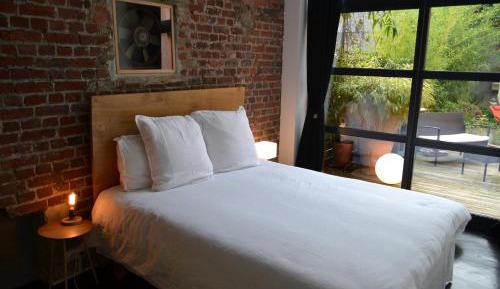 Suite with Garden View