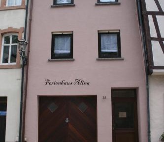 Ferienhaus Alina - Burgstr. 28
